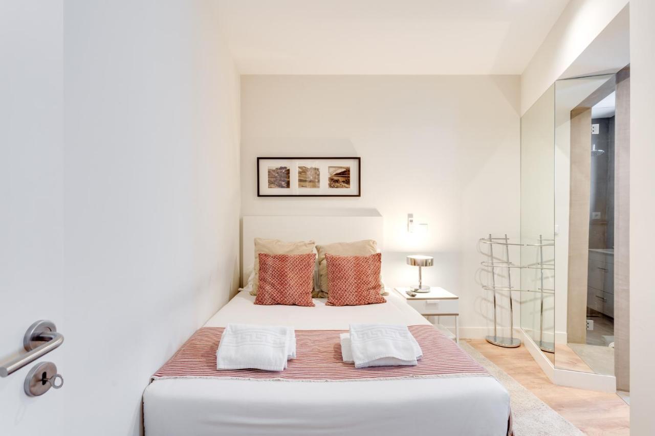 Tiara Downtown Apartments By Da'Home Porto Kültér fotó